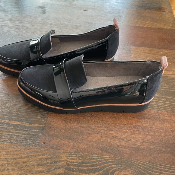 Dr. Scholl's Webster Patent Loafer - Picture 3 of 8